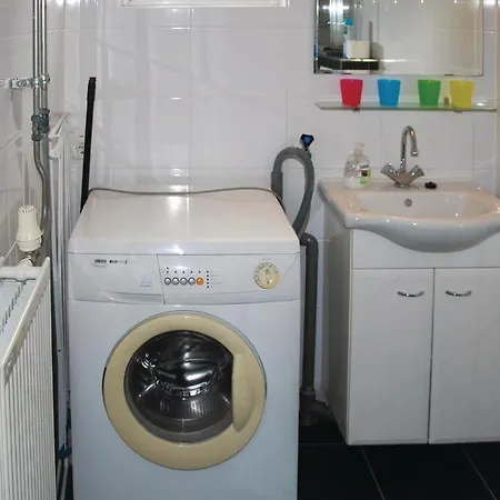 2 Bedroom Stunning In Semesterbostad *