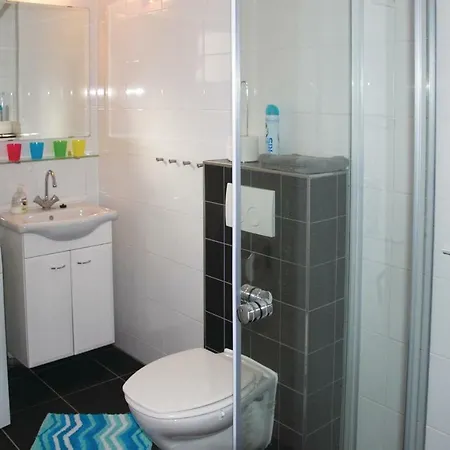 Semesterbostad 2 Bedroom Stunning In *